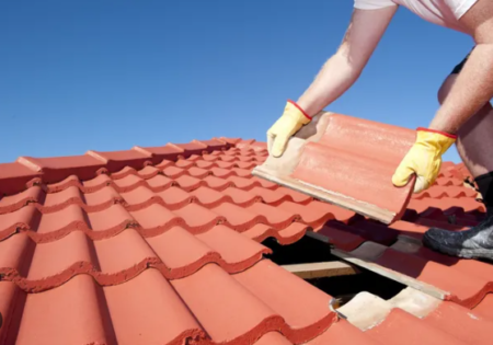 Preserving Homes: Roof Maintenance & Repairs in Pembroke Pine
